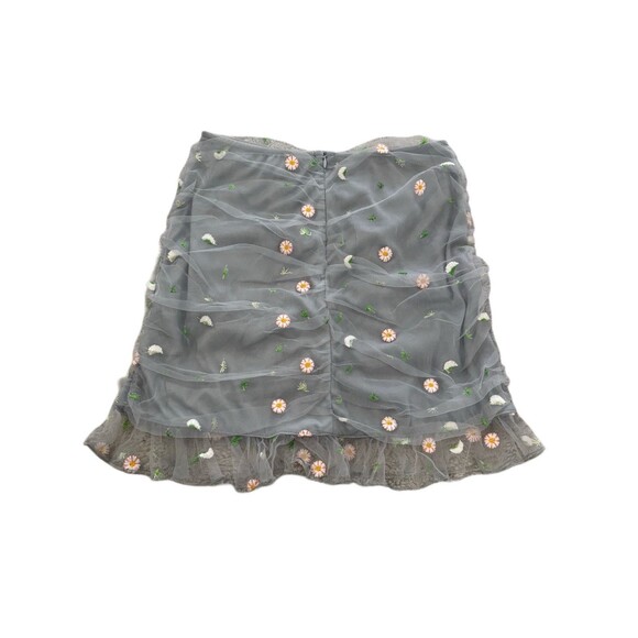 LE LIS Collection Gray Floral Top (Small) and Skirt (Medium) Set Festival - Picture 3 of 12